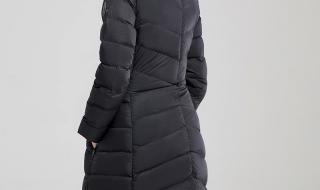 adidas羽绒服 adidas羽绒服