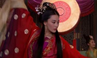 每个成功男人的背后 每个成功男人的背后