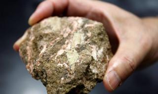 日本相当于中国哪个省 日本相当于中国哪个省