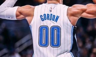 今年扣篮大赛冠军是谁 今年扣篮大赛冠军是谁